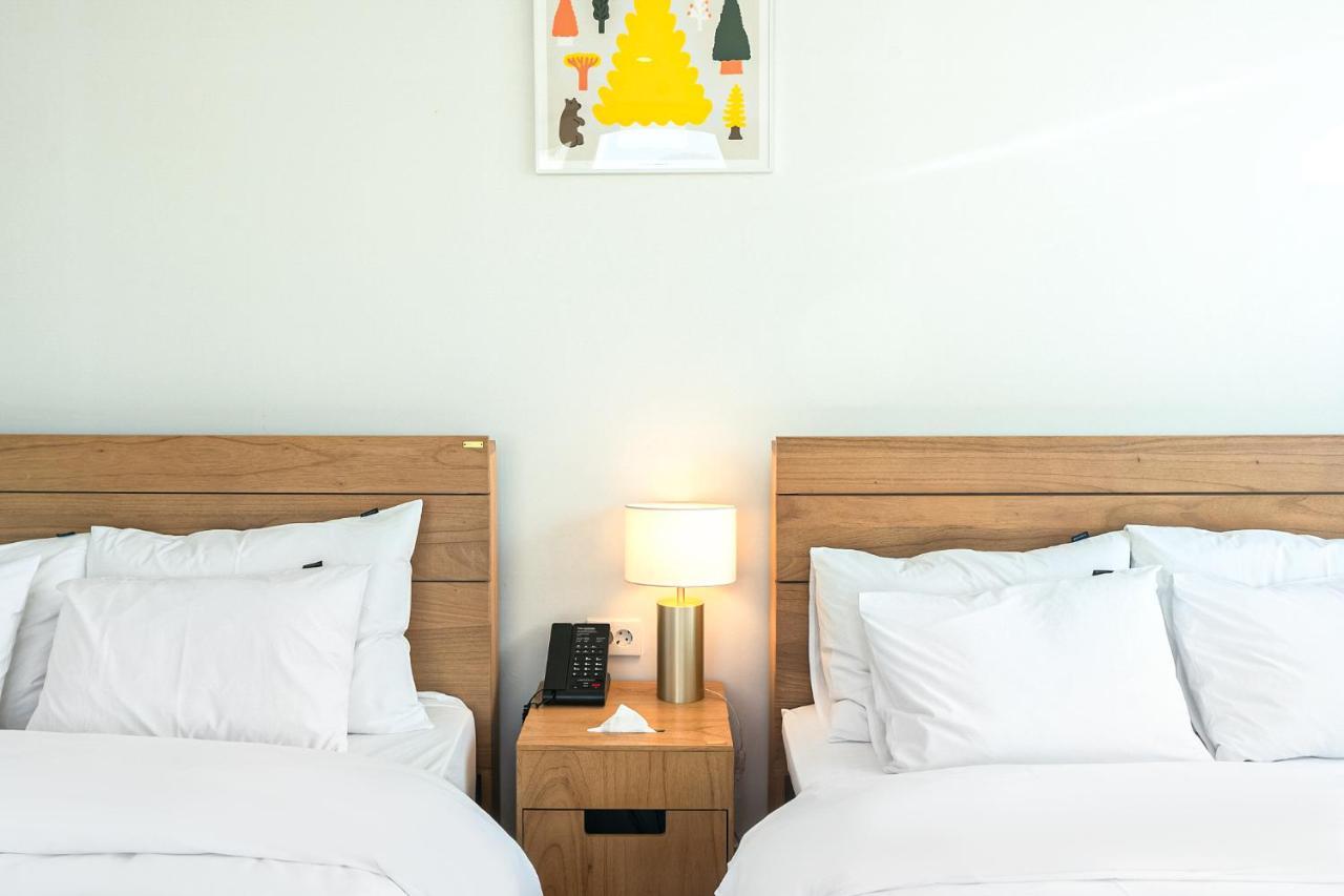 Heyy Seogwipo Hotel Extérieur photo