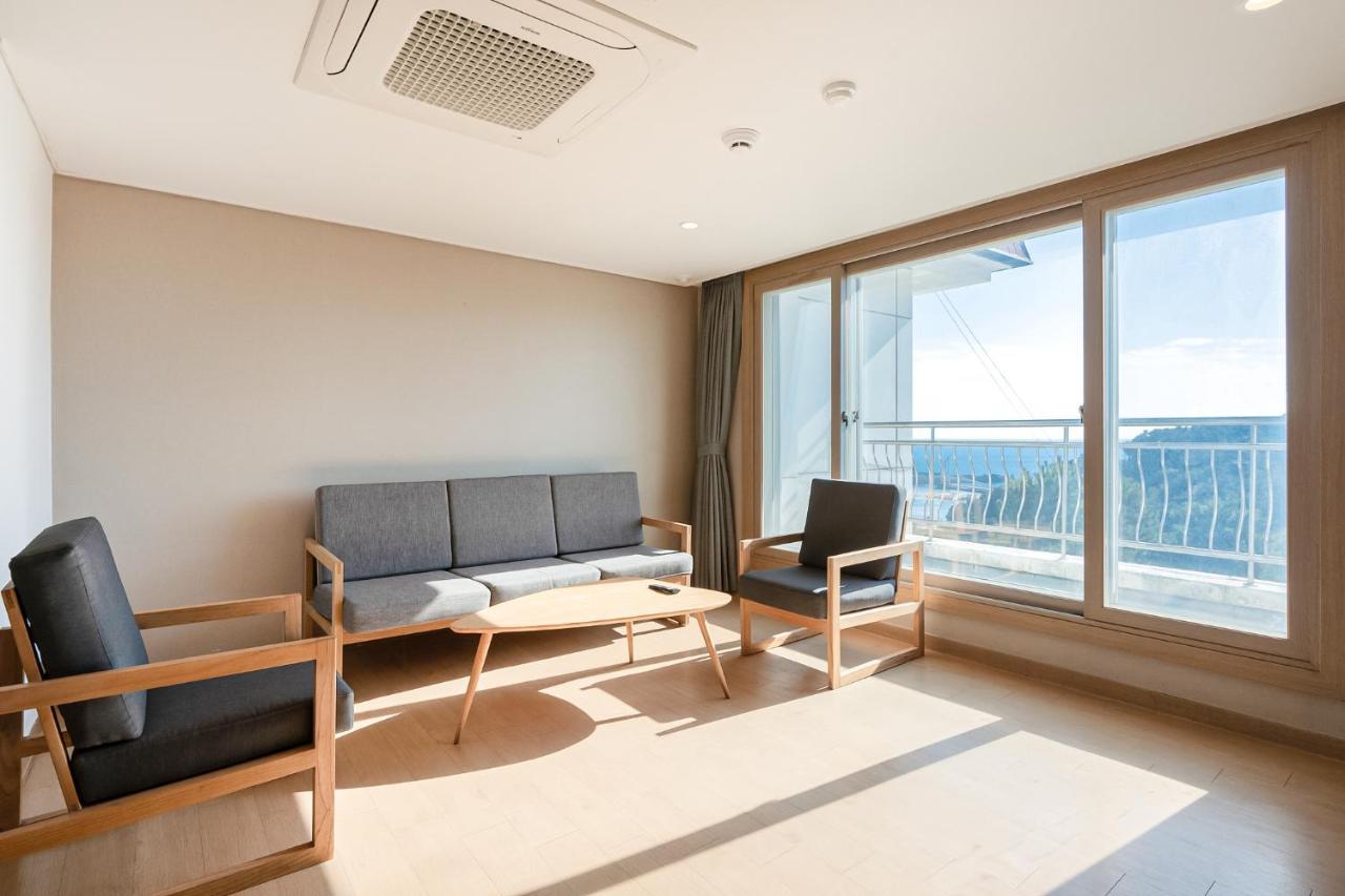 Heyy Seogwipo Hotel Extérieur photo