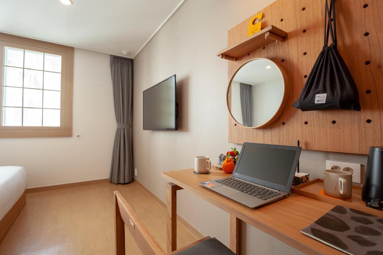 Heyy Seogwipo Hotel Extérieur photo