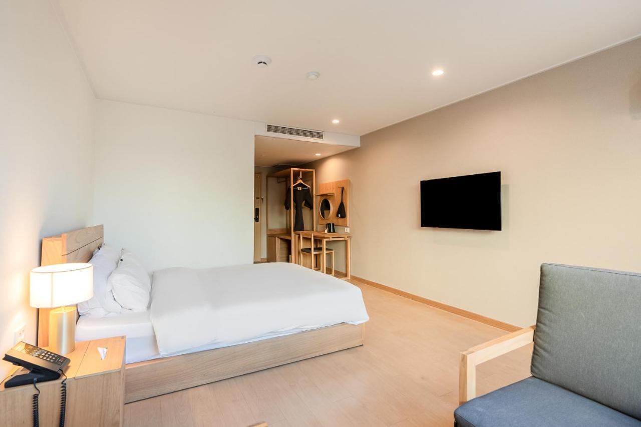 Heyy Seogwipo Hotel Extérieur photo