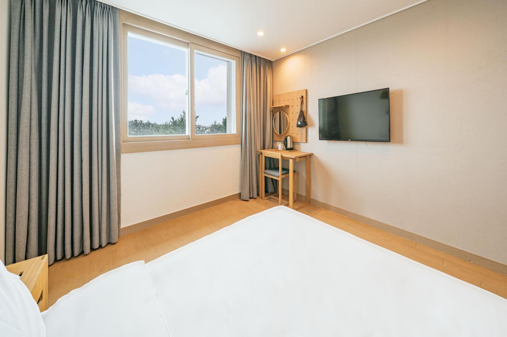 Heyy Seogwipo Hotel Extérieur photo
